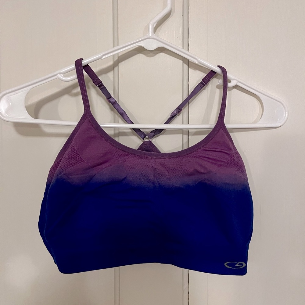 womens sports bra